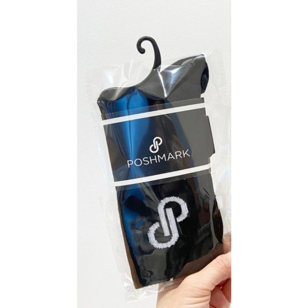 Poshmark Swag Black Crew Socks OS NEW